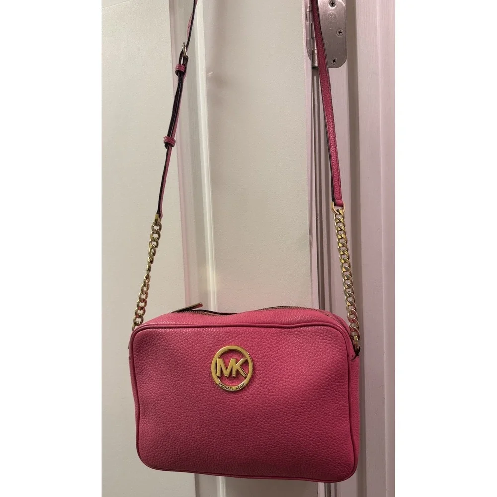 Michael Kors Berry‎ Pink Pebbled Leather Jet Set Large EW Crossbody